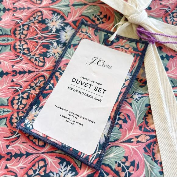J.Crew Limited edition King Cali King duvet set Liberty May Nouveau fabric NWT - Picture 7 of 8